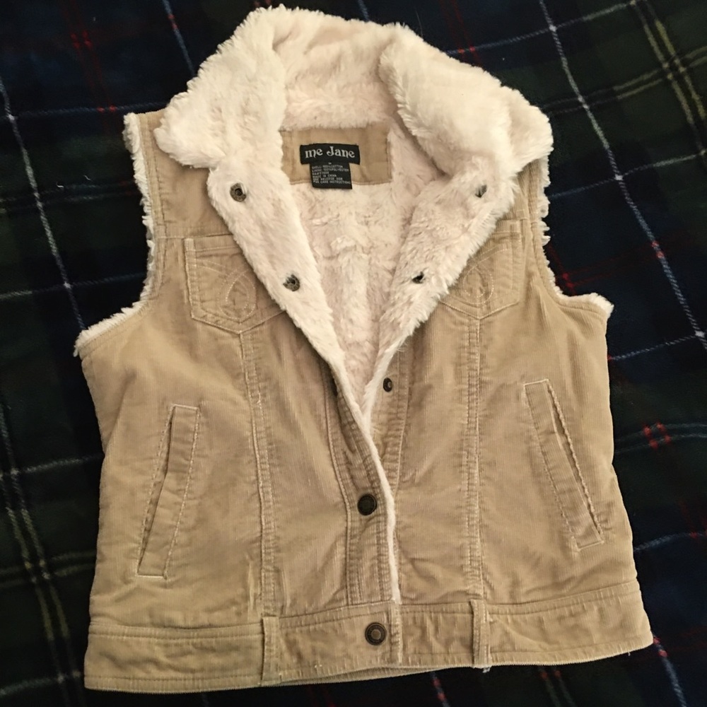 Me Jane Vest